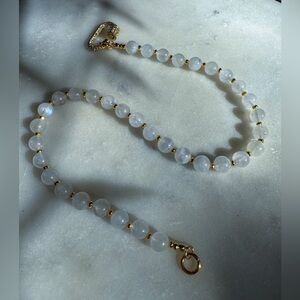 Elegant Gold and White Beaded Necklace